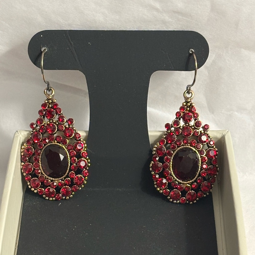 Monet Elegant Red Teardrop Earrings